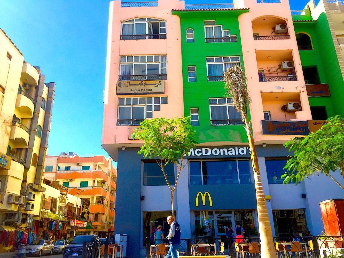 Elephant House With Sea View Apartment