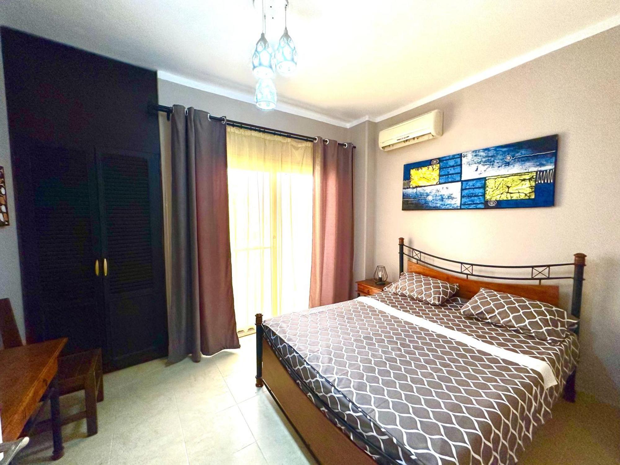 Elephant House With Sea View Apartment *