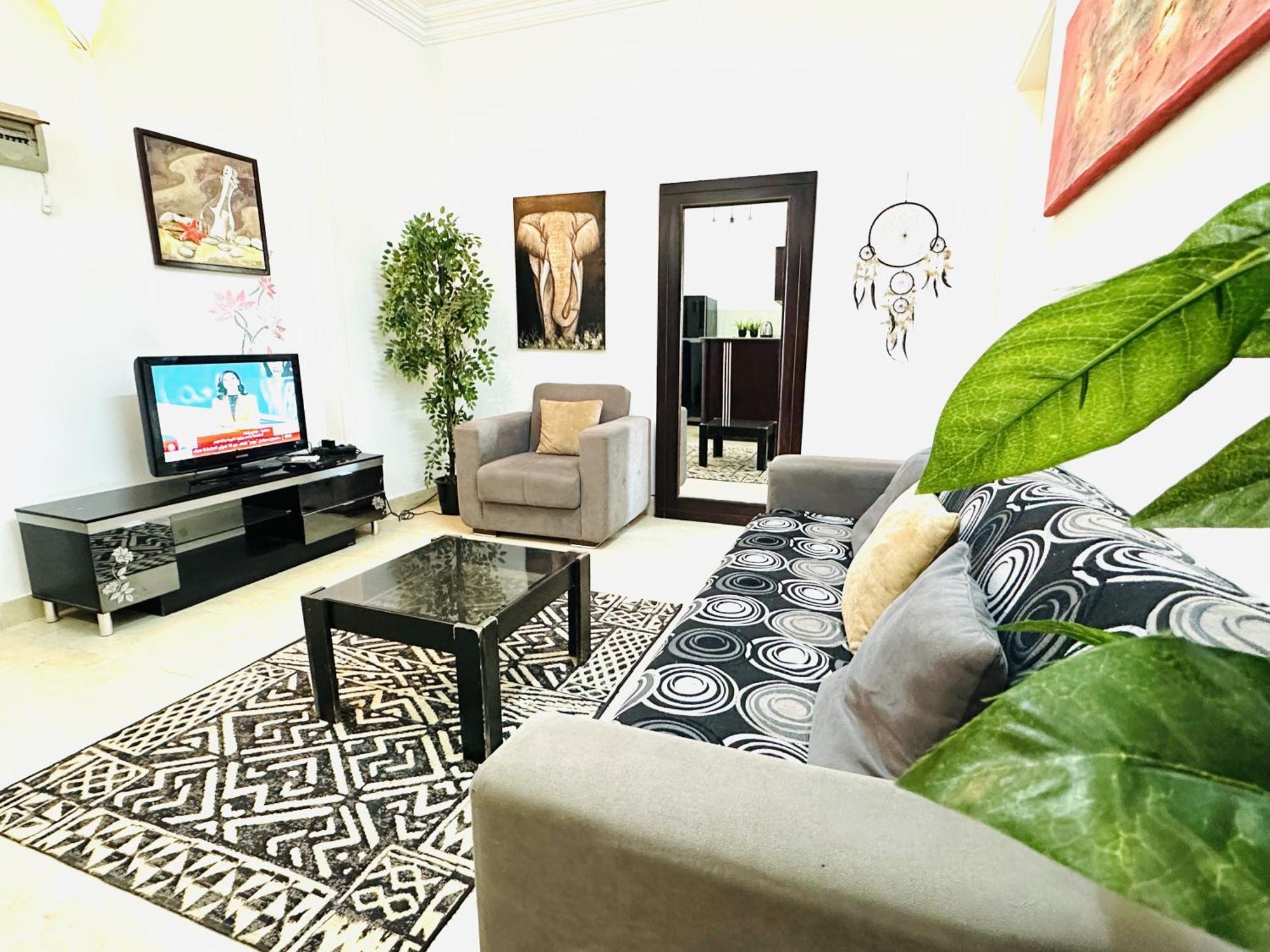 Elephant House With Sea View Appartement *